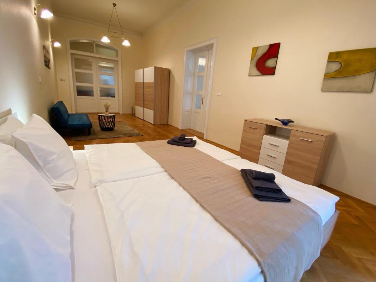 Luxury Vincents Apartments โกชิเซ ภายนอก รูปภาพ