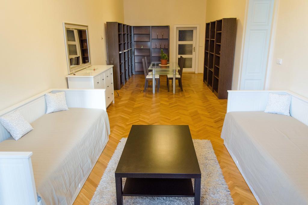 Luxury Vincents Apartments โกชิเซ ภายนอก รูปภาพ